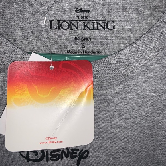 Lion King T-Shirt - Picture 2 of 2